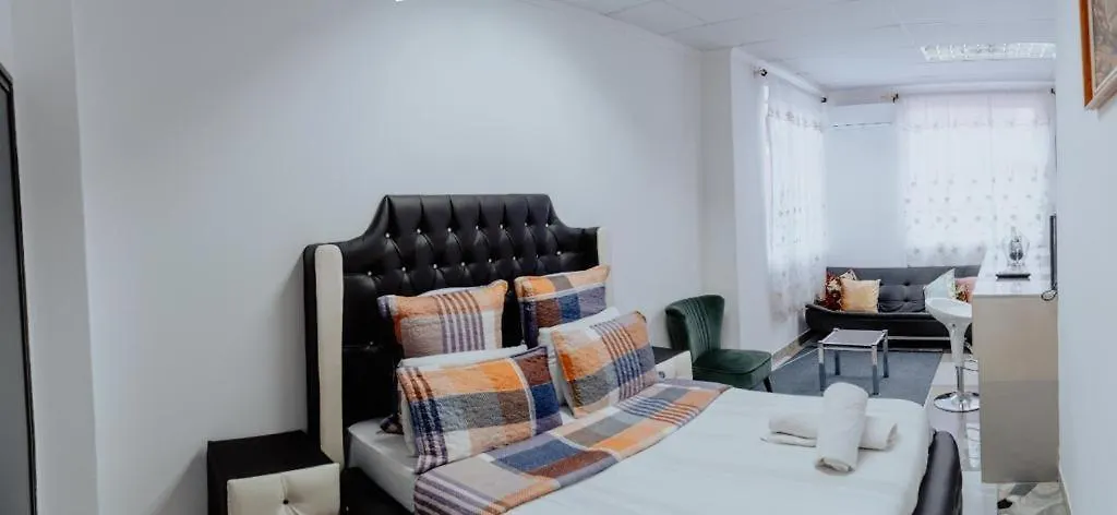 Forchutec Guest House Cape Town