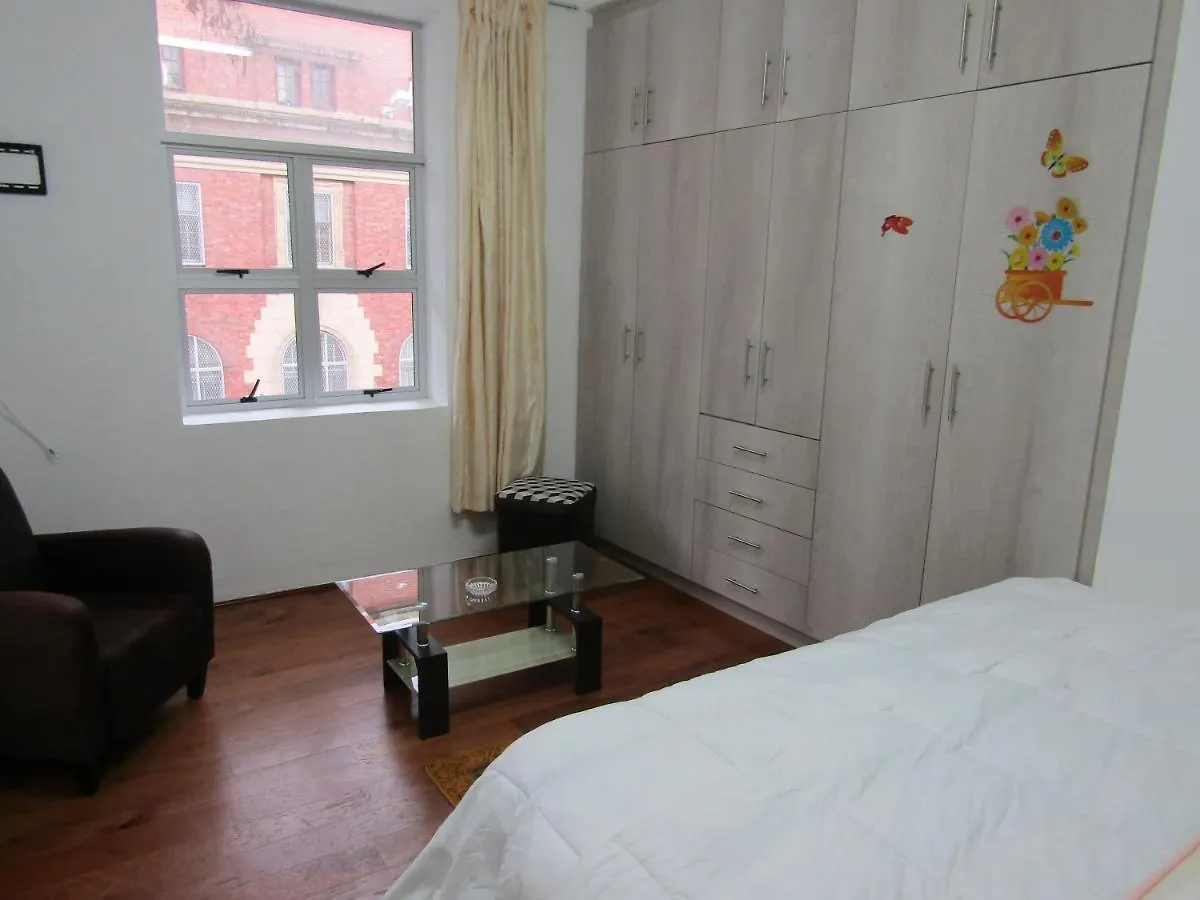 Forchutec Guest House Cape Town