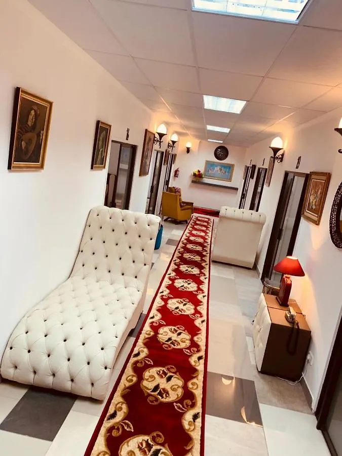 Forchutec Guest House Cape Town